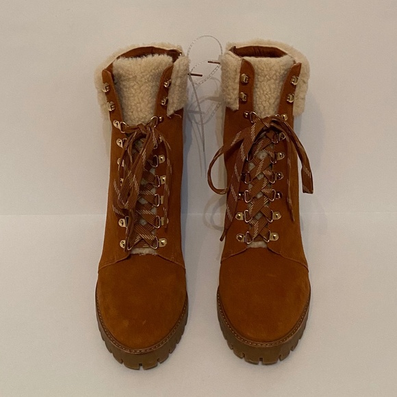 Gianni Bini Sight See Suede Shearling Lug Sole Hiker Platform Booties - Picture 2 of 10